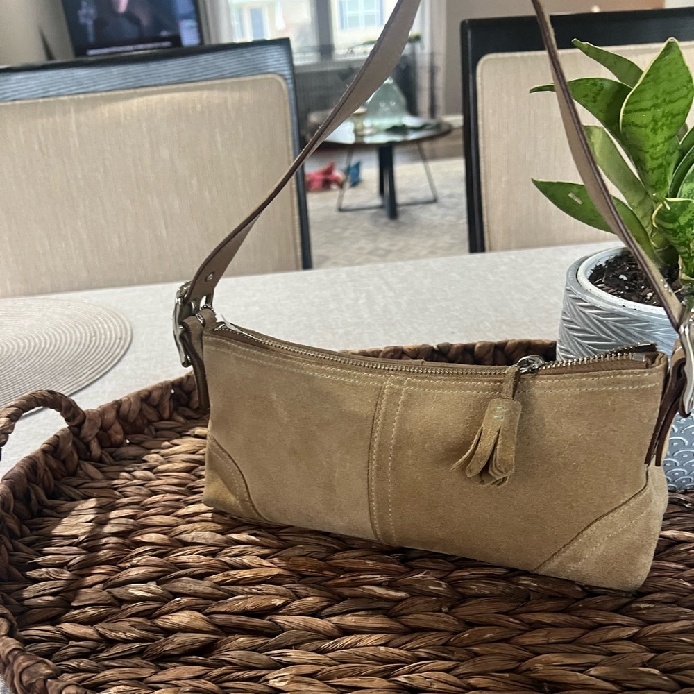 COACH East West Suede Demi - 8A73